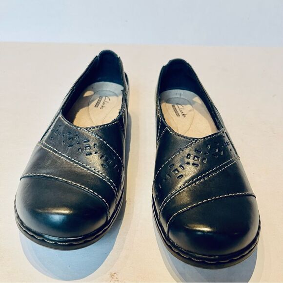 Clarks Collection Women's Slip On Leather Loafers Dark Blue Size 8.5M - Picture 2 of 9